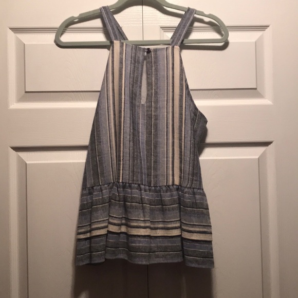 Top - Picture 2 of 2